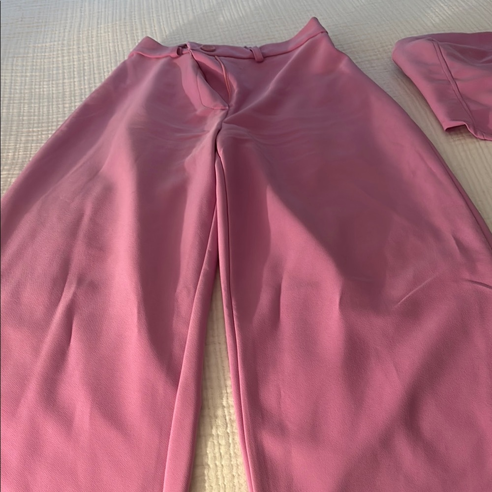 Elegant Pink Women's Pants